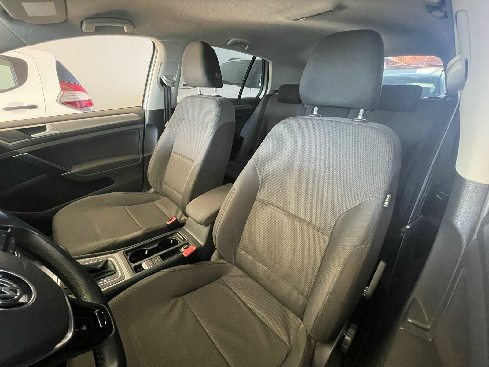 Imagem do veículo  VOLKSWAGEM GOLF COMFORTLINE TSI